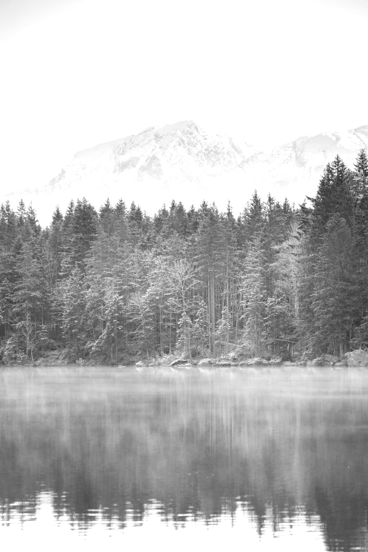 style-tile-black-and-white